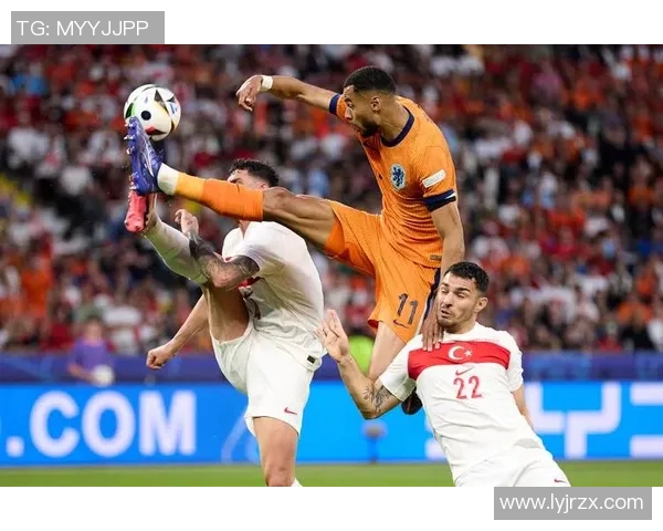 男足球明星吉鲁的传奇之路与场外生活的精彩瞬间